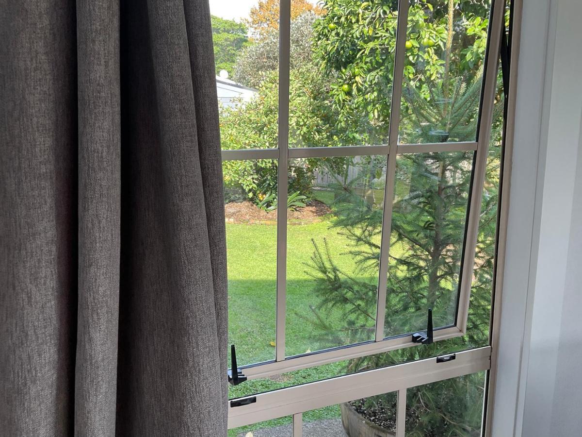 וונגאנואי Orange Tree Cottage - Garden Hideaway מראה חיצוני תמונה